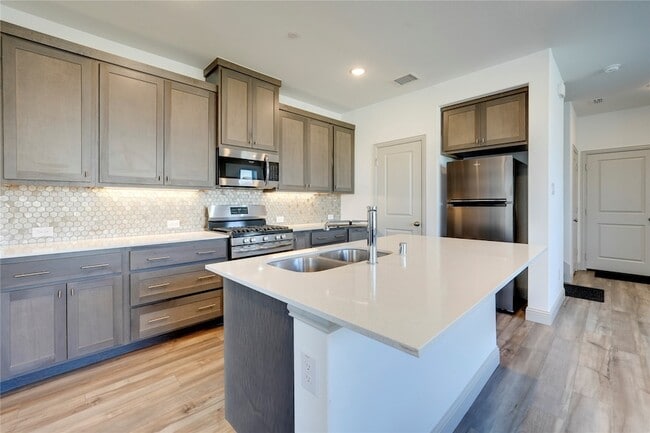 Photo - 3516 Zellwood Ln