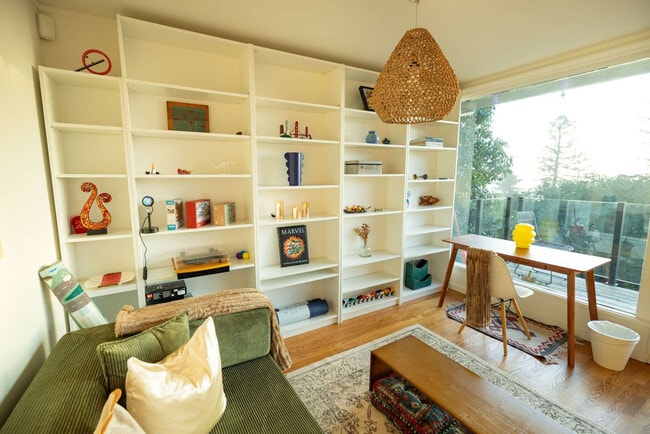 Photo - 1072 Keeler Ave Unit ID1364156P