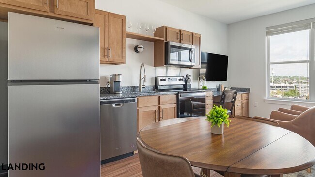 Photo - 302 13th St S Unit 609