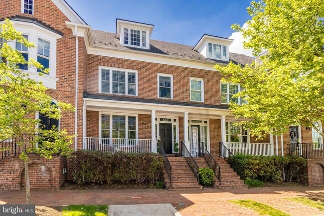 Photo - 954 N Washington St