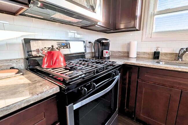 Photo - 108 Gotthart St Unit FL2-ID1301598P