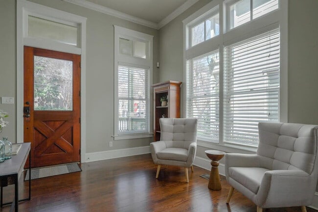 Photo - 2618 Thomas Ave Unit ID1019480P