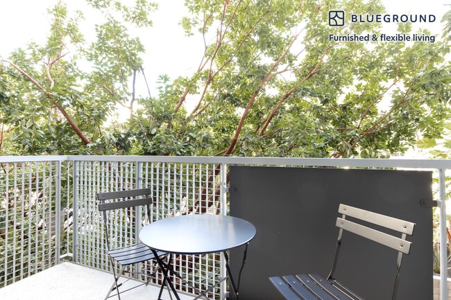 Photo - 550 Moreland Way Unit FL2-ID444