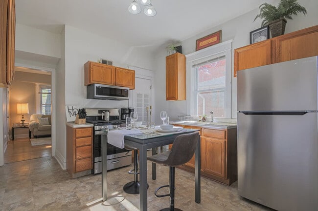 Photo - 839 Dunlop Ave Unit ID1296499P