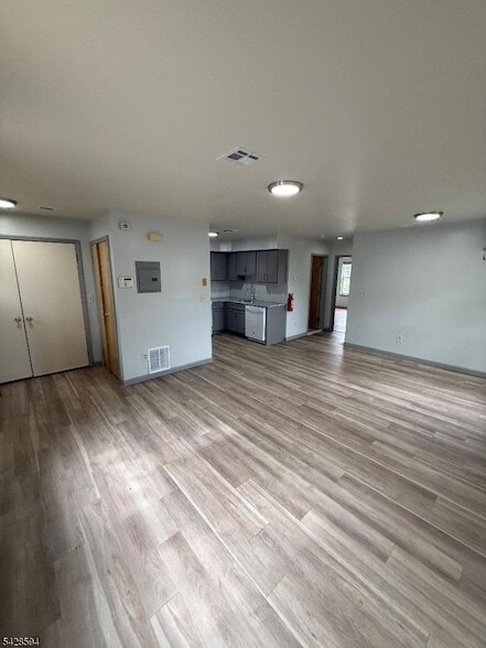 Photo - 501-503 Morris Avenue Unit