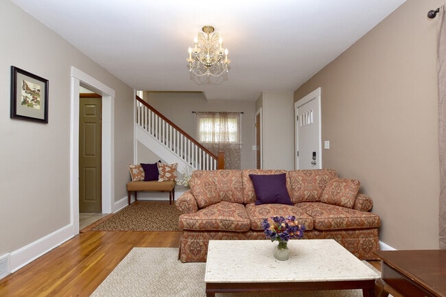 Photo - 131 Bernice St Unit SI ID1575108P