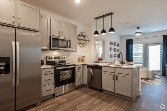 The Anise - 2BD, 2BA 956SF - Prado