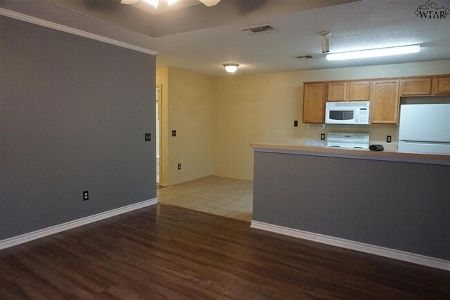 Photo - 4710 Brookdale Dr