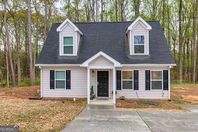 Photo - 214 Walton St