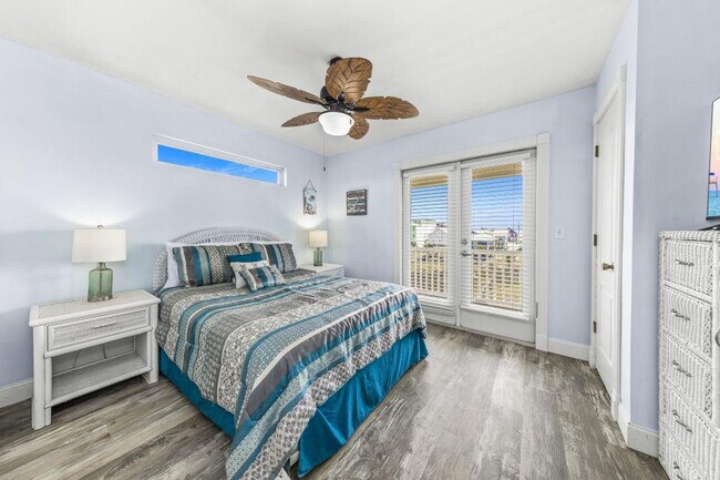 Photo - 1433 W Lagoon Ave Unit ID1267128P