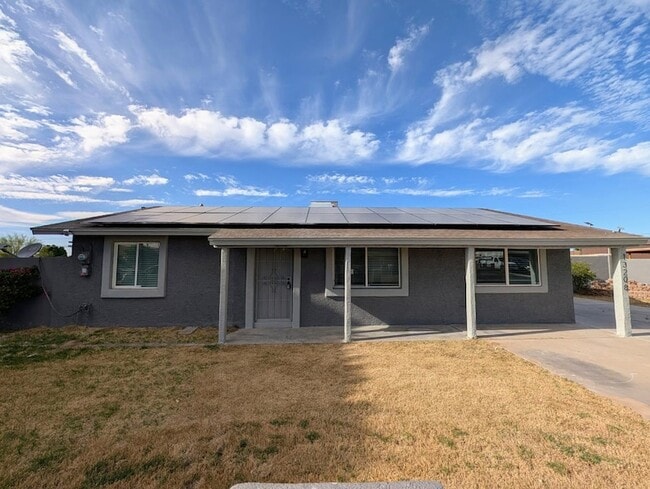 Photo - 13208 W Tuckey Ln