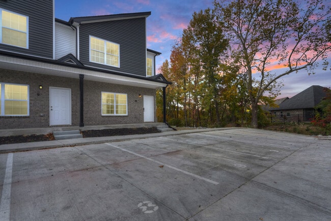 Photo - 156 Excell Rd Unit ID1234452P