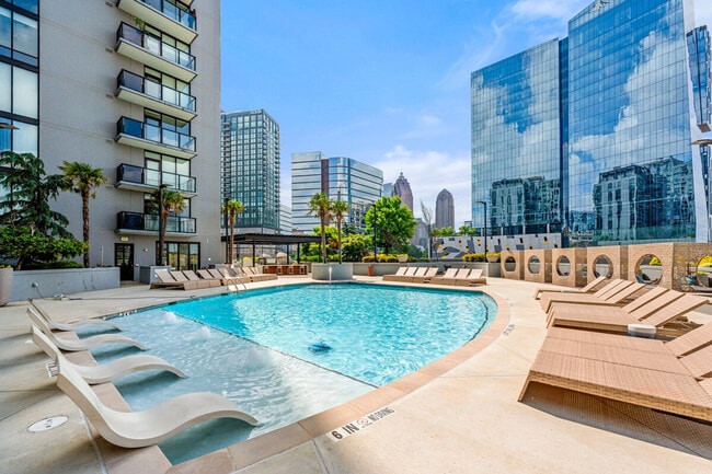 Photo - 1400 W Peachtree St NE Unit SI ID1351864P
