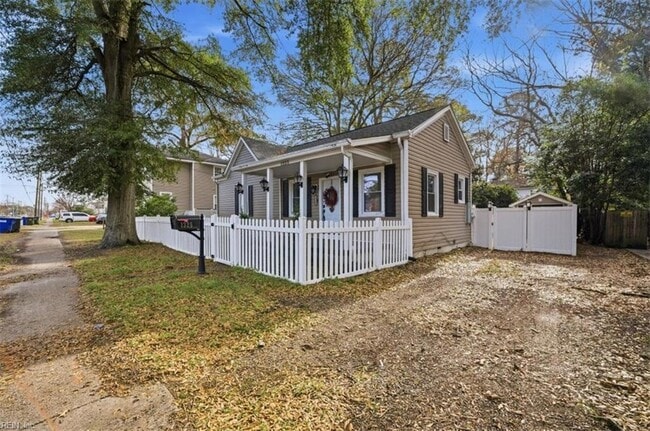 Photo - 1325 W Little Creek Rd