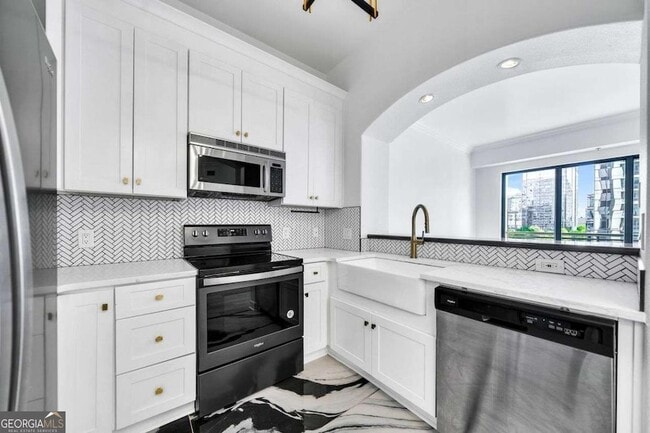 Photo - 3445 N Stratford Rd NE Unit 805