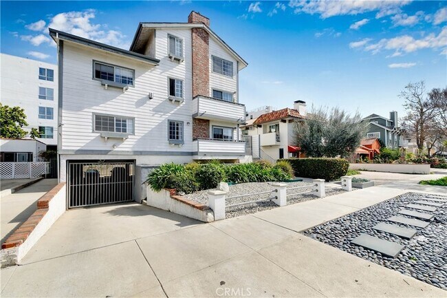 Photo - 3632 Dunn Dr Unit 1