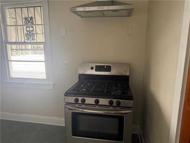 Photo - 2518 Onzaga St