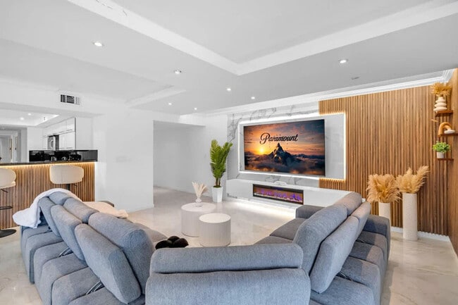 Photo - 468 Golden Isles Dr Unit ID1372321P