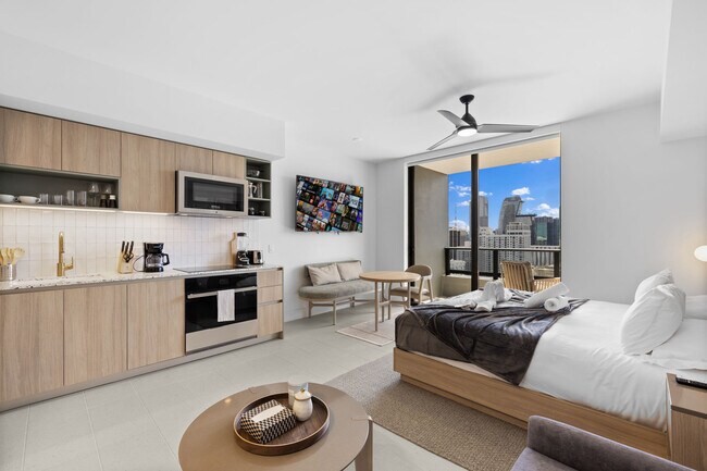 Photo - 159 NE 6th St Unit SI FL32-ID1032199P