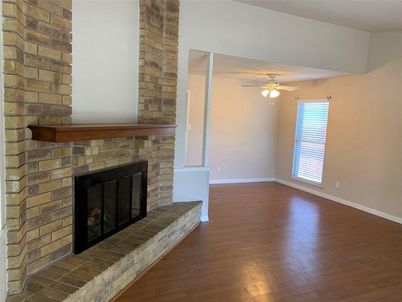 Photo - 5316 N Colony Blvd