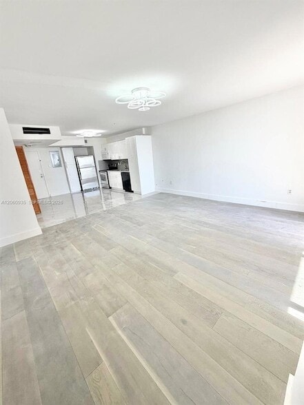 Photo - 9273 Collins Ave Unit 811
