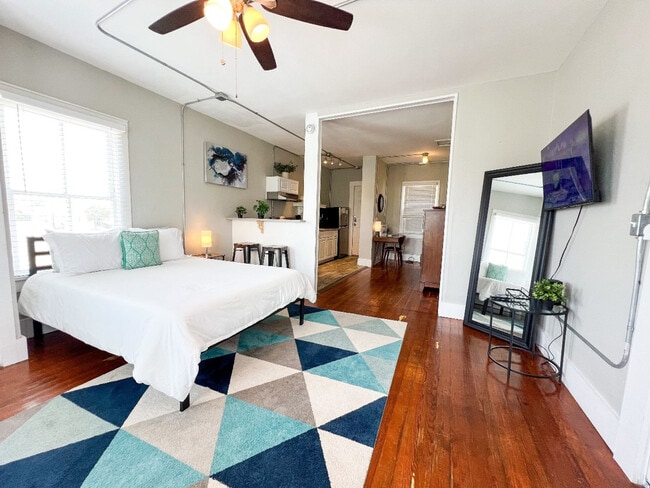 Photo - 308 Power St Unit ID1268415P