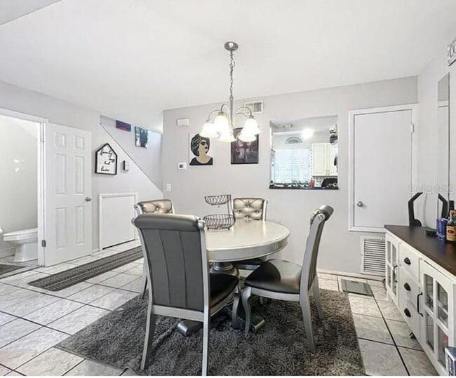 Photo - 1350 Winter Green Way