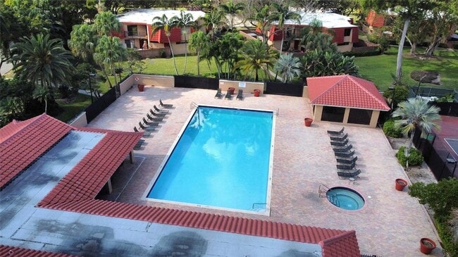 Photo - 8189 Severn Dr