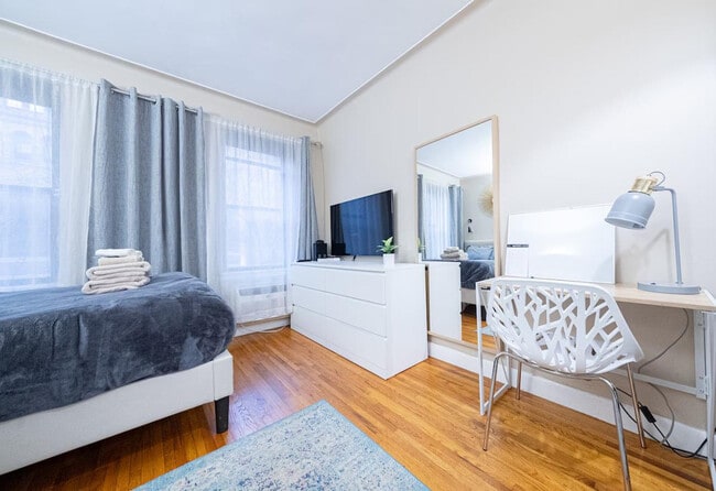 Photo - 328 E 74th St Unit ID1032017P