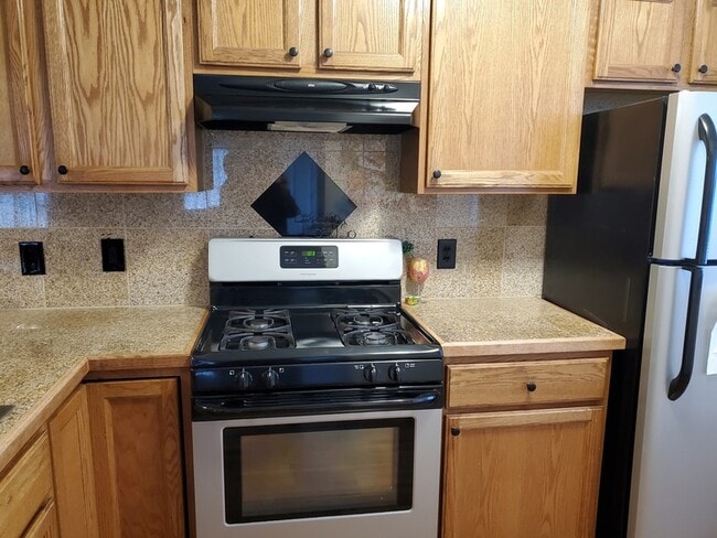 Photo - 709B Burgess Drive Unit B