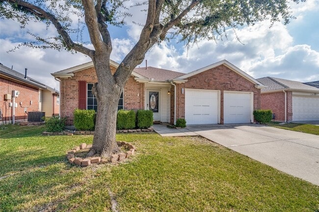 Photo - 206 Trenton Dr