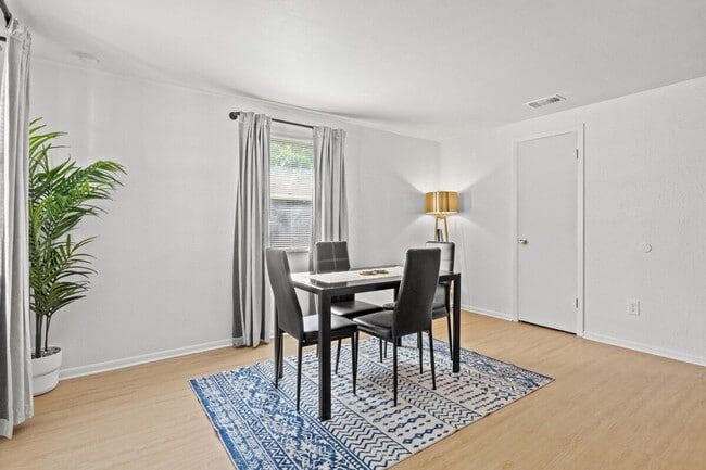 Photo - 3906 E Powhatan Ave Unit ID1343015P