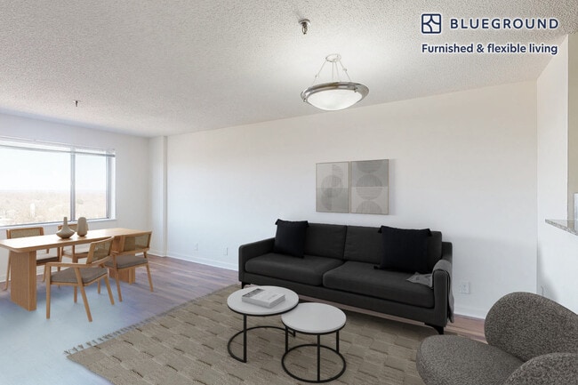 Building Photo - 2251 Pimmit Dr Unit FL7-ID6232A