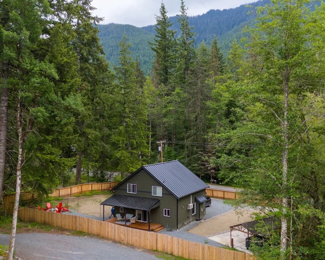 Photo - 311 Skate Creek Rd N Unit ID1054654P