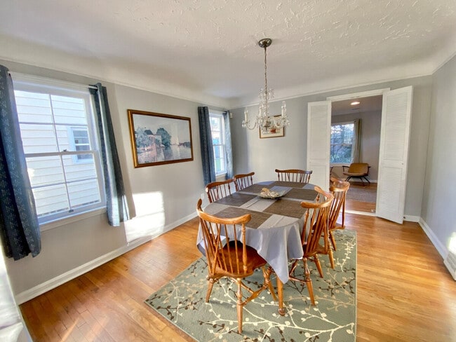 Photo - 2336 Canterbury Rd Unit ID1057680P