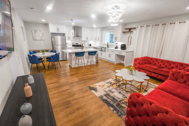 Building Photo - 1063-67 Gillespie Dr Unit SI ID1471804P