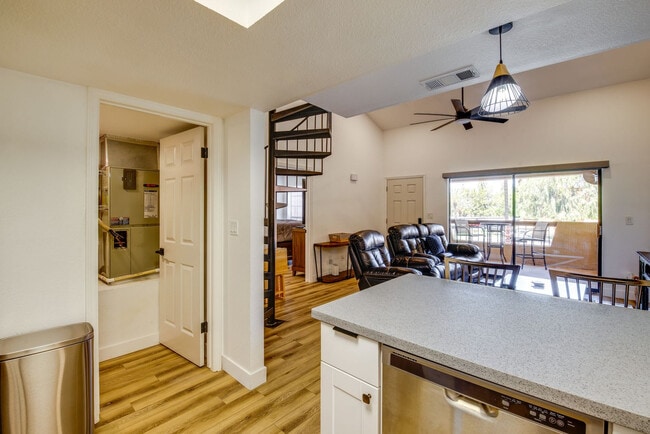 Photo - 1351 N Pleasant Dr Unit SI FL2-ID1545831P