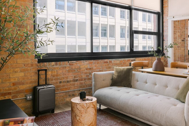 Photo - 555 W Jackson Blvd Unit SI ID1504152P