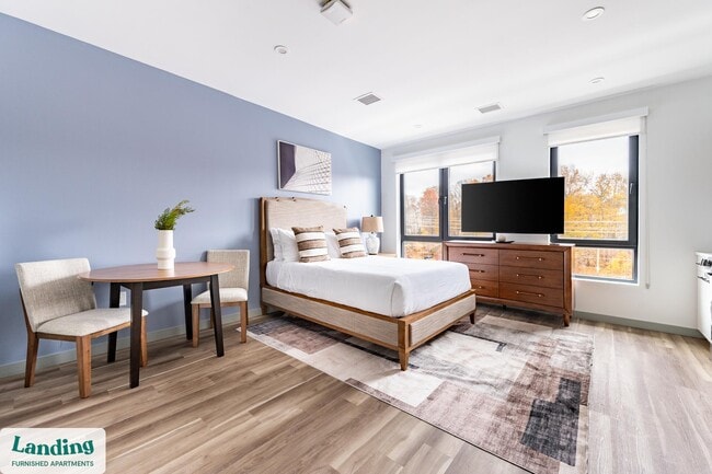 Building Photo - 39 Railroad Ave Unit 438.1412393