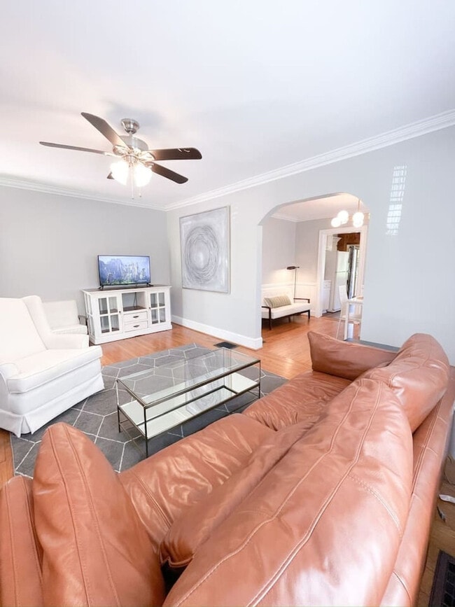 Building Photo - 2134 Winter St Unit ID1293791P