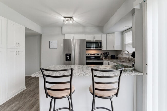 Photo - 2408 Springdale Rd Unit ID1296537P