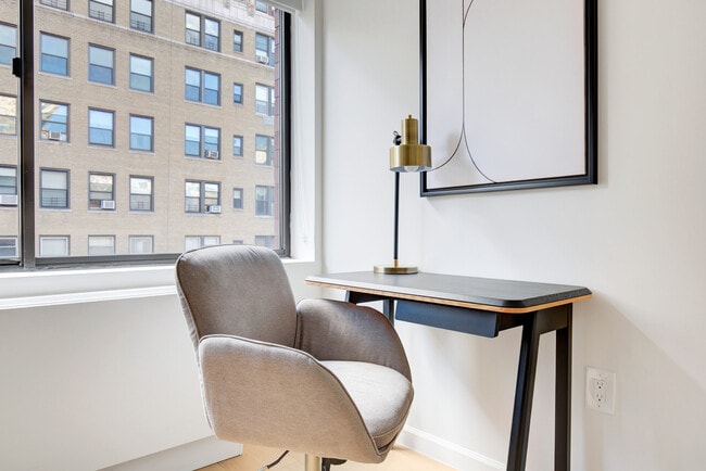 Photo - 255 W 94th St Unit SI FL7-ID1843