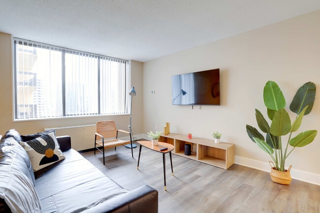 Building Photo - 1201 S Bell St Unit FL11-ID1022387P