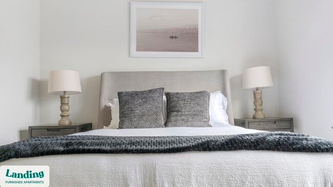 Photo - 2000 Monroe Pl NE Unit 6308