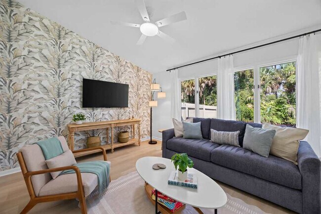 Photo - 140 Bermuda Ct Unit SI ID1625844P