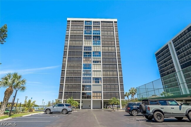 Photo - 26225 Hickory Blvd Unit 10C