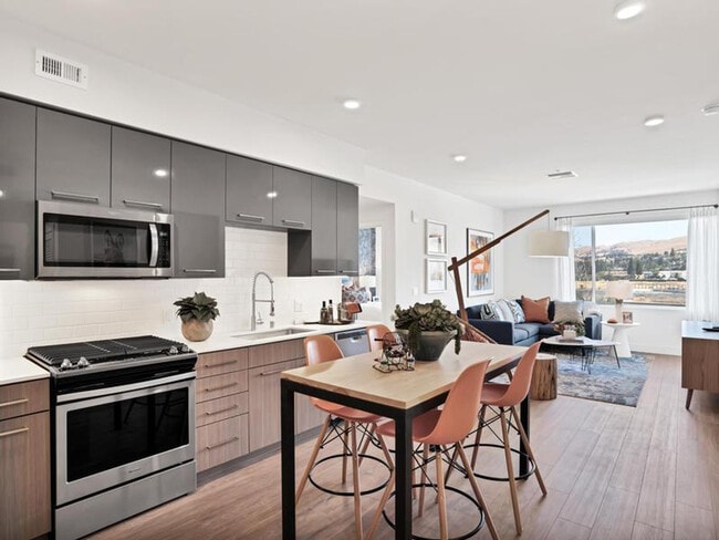 Photo - 45193 Warm Springs Blvd Unit ID1280732P