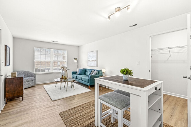 Photo - Arborwood Apartments