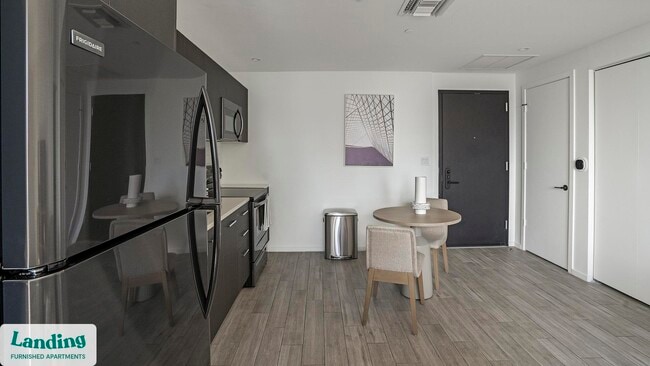 Photo - 301 SW 1st Ave Unit 3105.1401723