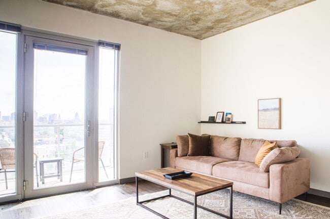 Photo - 1840 N Farwell Ave Unit ID1379024P